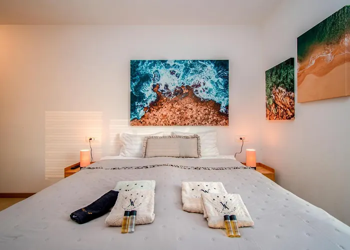 Villa Ajlin Mit Privatem Beheizbarem Pool